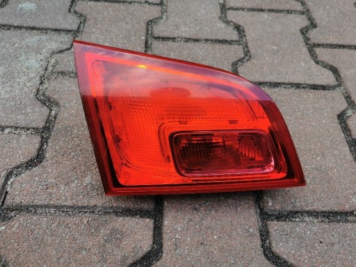 Zdjęcie oferty: Lampa tył Astra J kombi lift LEWA