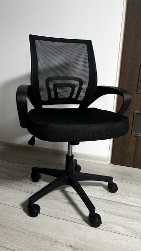Zdjęcie oferty: Krzesło biurowe ergonomiczne