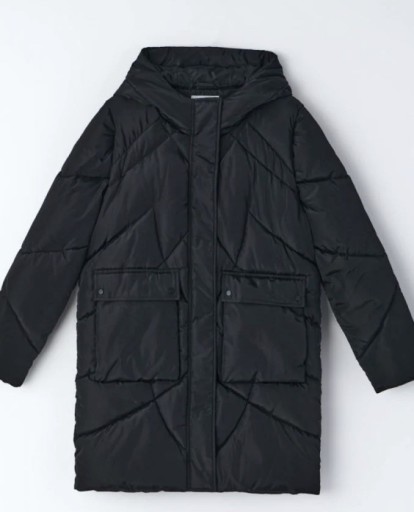 Zdjęcie oferty: MOHITO Czarny płaszcz z odpinanymi rękawami r.40