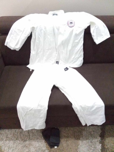 Zdjęcie oferty: kimono ( karatega ) do karate + pas ( obi ) biały