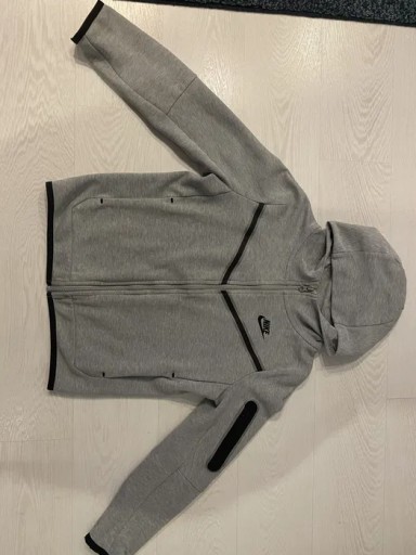 Zdjęcie oferty: Bluza Nike tech fleece