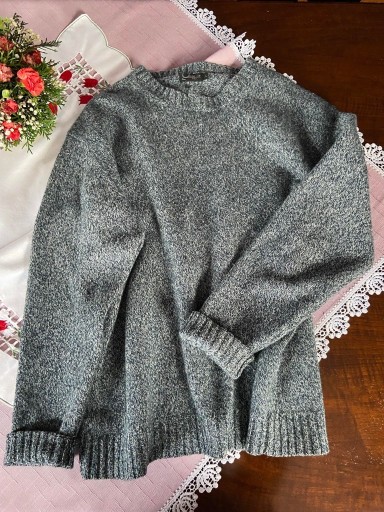 Zdjęcie oferty: Włoski sweterek wełniany L/oversize