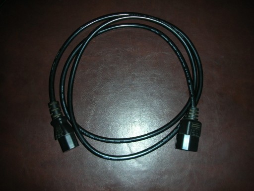 Zdjęcie oferty: Kabel zasilający komputera