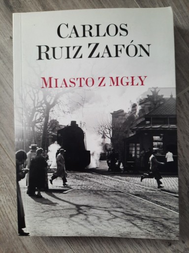 Zdjęcie oferty: Miasto z mgły - Carlos Ruiz Zafon