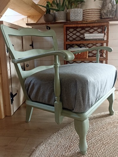 Zdjęcie oferty: Fotel dębowy z litego drewna zielony boho