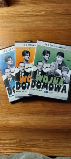 Zdjęcie oferty: FILM DVD "WOJNA DOMOWA" KOMPLET 7 ODCINKÓW