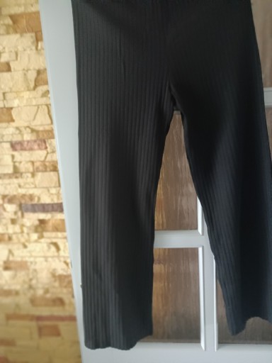 Zdjęcie oferty: Spodnie prążkowane MEGi L 