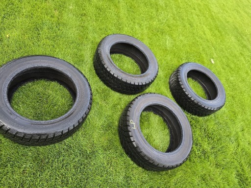 Zdjęcie oferty: Opony 215/55 R16 93T zimowe bieżnik 6mm Premiorri ViaMaggiore