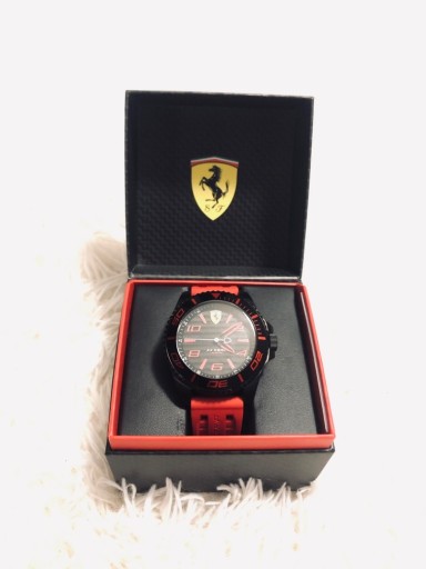 Zdjęcie oferty: Zegarek Ferrari 