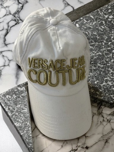 Zdjęcie oferty: VERSACE COUTURE CZAPKA Z DASzKIEM  OKAZJA