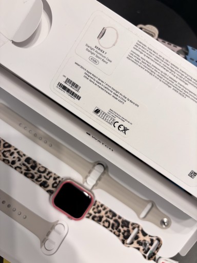 Zdjęcie oferty: Zegarek APPLE WATCH 7 41mm 