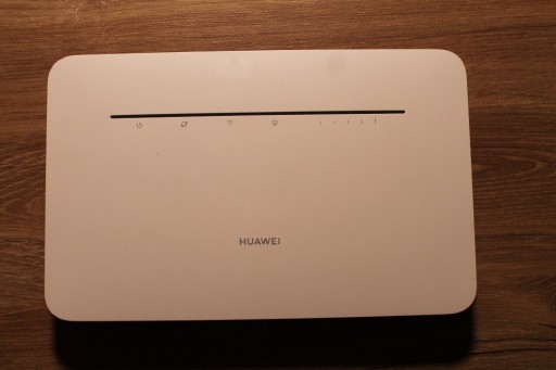 Zdjęcie oferty: HUAWEI 4G Router 3 PRO LTE