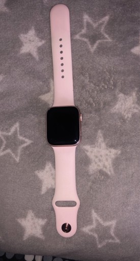 Zdjęcie oferty: Apple Watch 4, 44mm