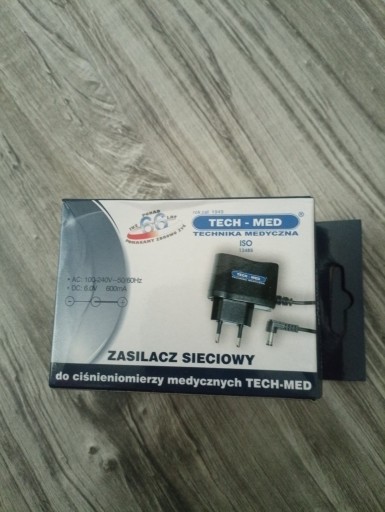 Zdjęcie oferty: Zasilacz do ciśnieniomierza Tech-med