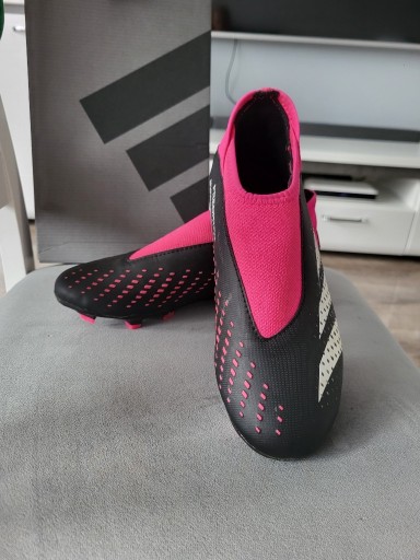 Zdjęcie oferty: Adidas PREDATOR  r.36