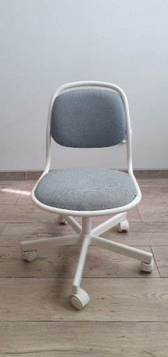 Zdjęcie oferty: Krzesło obrotowe biurkowe dziecięce IKEA ÖRFJÄLL