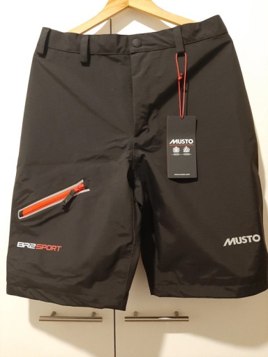 Zdjęcie oferty: Musto shorts BR2 roz. M spodenki