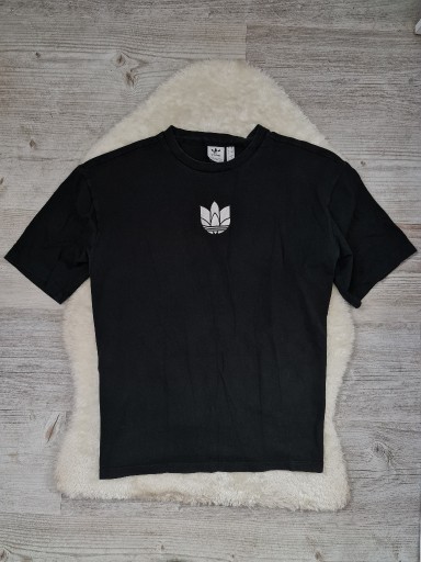 Zdjęcie oferty: Koszulka T-shirt Adidas Logo Rozmiar S / M Czarna 