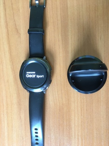 Zdjęcie oferty: Smartwatch Samsung Gear Sport