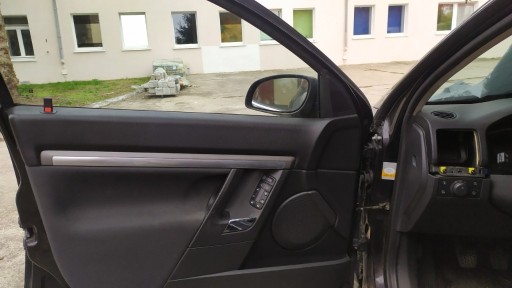 Zdjęcie oferty: Drzwi Opel Vectra C
