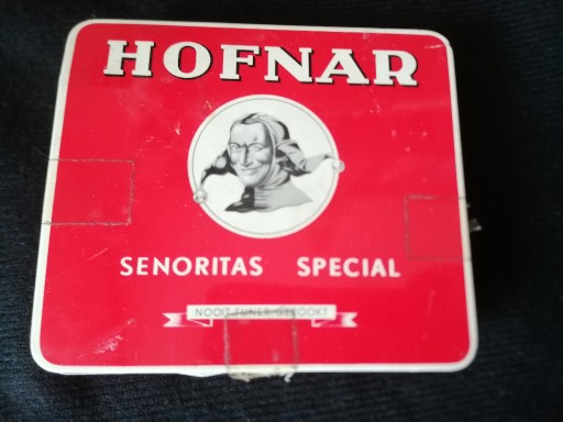 Zdjęcie oferty: Puszka metalowa HOFNAR 20 Senoritas Special No 532