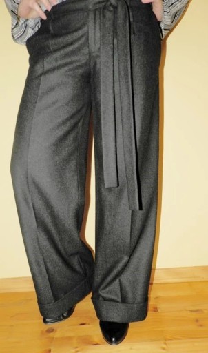 Zdjęcie oferty: Czarne szerokie spodnie M/L wide szwedy vintage