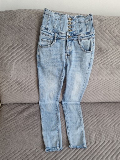 Zdjęcie oferty: Spodnie Damskie rurki jeansowe wysoki stan 38