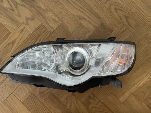 Zdjęcie oferty: Subaru Legacy IV Outback lampa lewa przednia