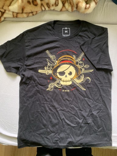 Zdjęcie oferty: Koszulka z motywem One Piece męska M