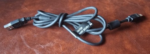 Zdjęcie oferty: Kwadratowy przewód sygnałowy USB typu A-B do drukarki  150 cm