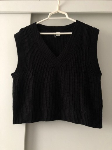 Zdjęcie oferty: Sweterek bezrękawnik oversize H&M Divided S/36