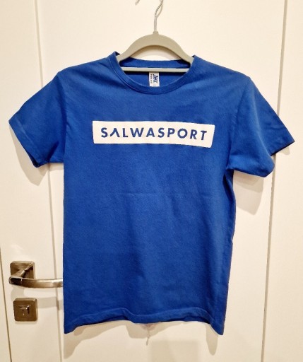 Zdjęcie oferty: T-shirt niebieski 9-11 lat Salwasport koszulka 146