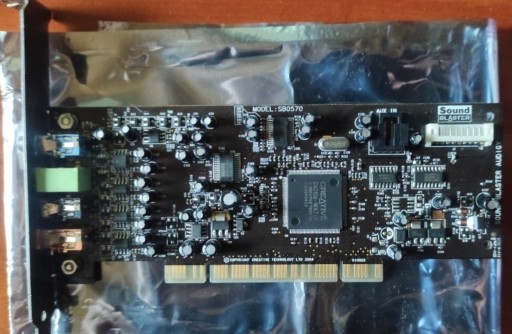 Zdjęcie oferty: Karta muzyczna Sound Blaster AUDUGY SB0570 sprawna