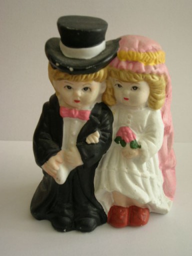 Zdjęcie oferty: figurka posążek para młoda nowożeńcy ceramika tort