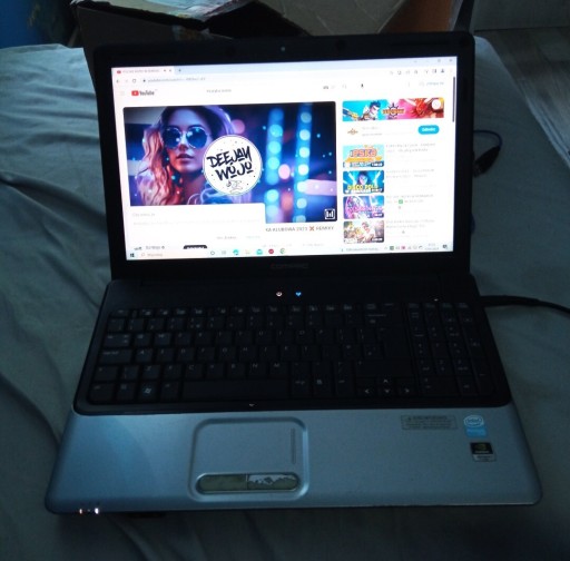 Zdjęcie oferty: Laptop Compaq cz