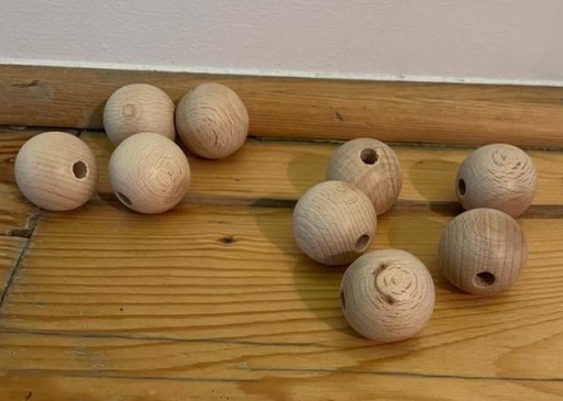 Zdjęcie oferty: Kulki drewniane/korale drewniane 10 szt.