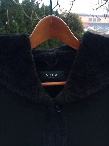 Zdjęcie oferty: Płaszcz/ futerko/ coat czarny/black Vila M/L/XL
