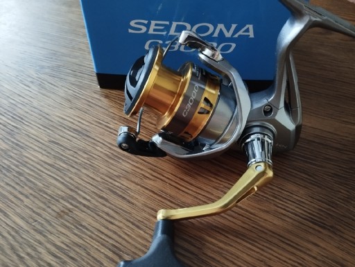 Zdjęcie oferty: Kołowrotek spinningowy Shimano Sedona FI C3000 