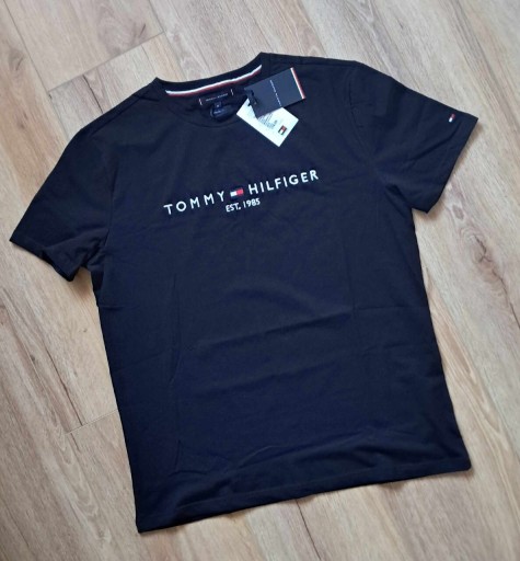 Zdjęcie oferty: Tommy Hilfiger t-shirt męski rozmiar XL