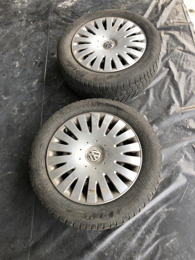 Zdjęcie oferty: Felgi stalowe i opony zimowe 205/55 R16 