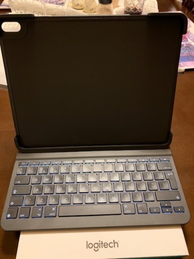 Zdjęcie oferty: Smart Folio Logitech - keyboard do iPad 12.9 pro