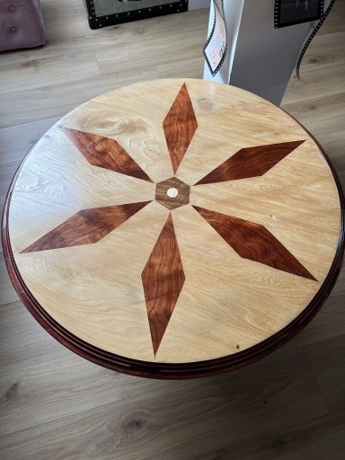 Zdjęcie oferty: stolik drewniany