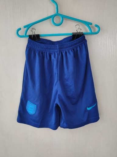 Zdjęcie oferty: Spodenki NIKE r.24