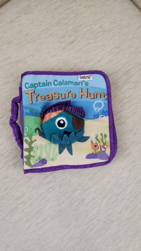 Zdjęcie oferty: TOMY LAMAZE CAPTAIN CALMARI'S MIĘKKA KSIĄŻECZKA