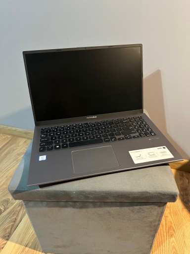 Zdjęcie oferty: Laptop ASUS R564F i5/8GB/256SSD/Win11