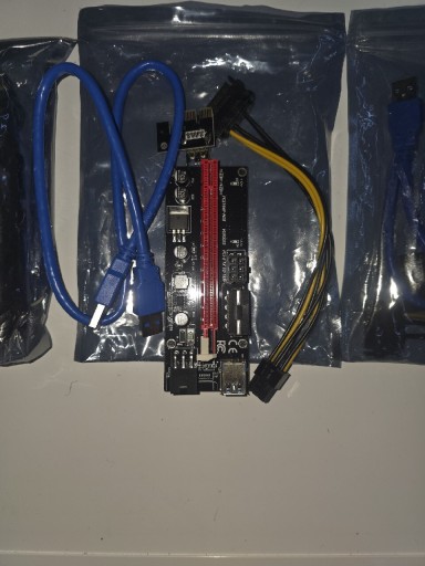 Zdjęcie oferty: 4x riser PCI-E w wersji 009S