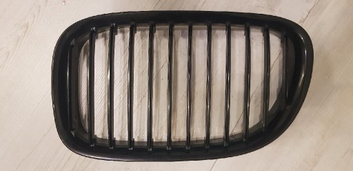 Zdjęcie oferty: Nerka lewa BMW 7 F01/F04 atrapa grill