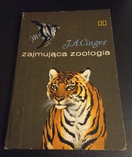 Zdjęcie oferty: Zajmującą Zoologia wyd.1976r.-J.A.Cinger