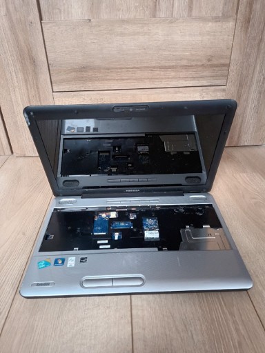 Zdjęcie oferty: Laptop Toshiba Satellite L500-1Q9