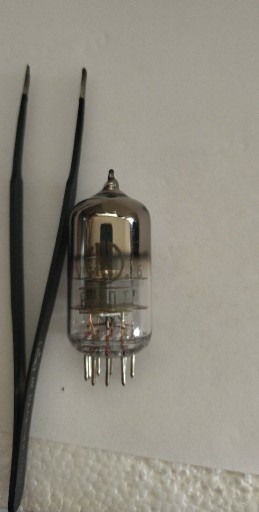 Zdjęcie oferty: Lampa elektronowa 6Ż9P-E(jak E180F )